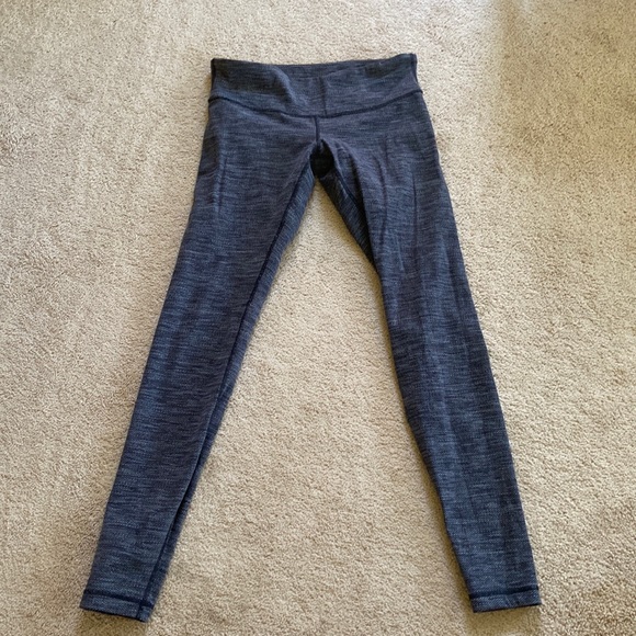 Lululemon size 6 black heathered leggings - Picture 1 of 3